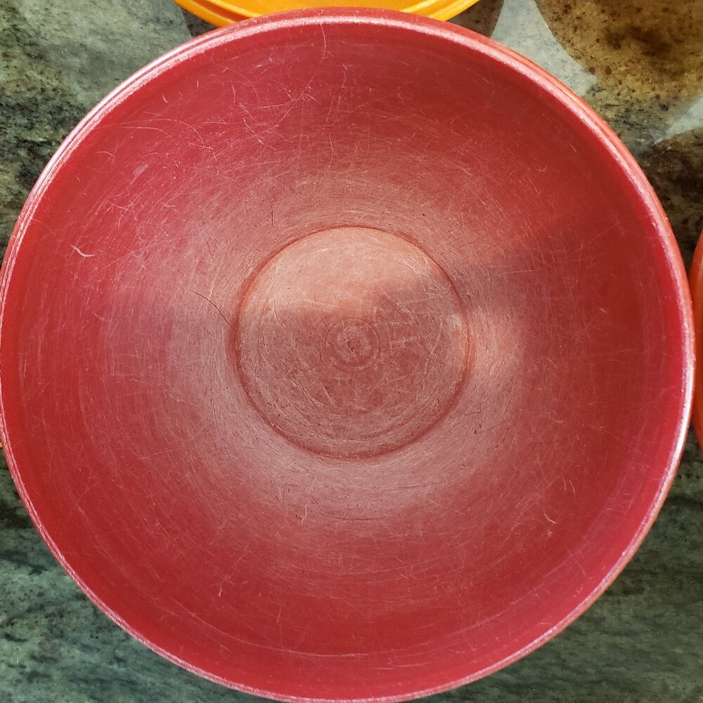 Vintage  Tupperware Bowls Set of 4 - Picture 2 of 12